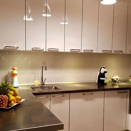 Lägenhet Mit Aussicht Auf Und Klippen By Interhome