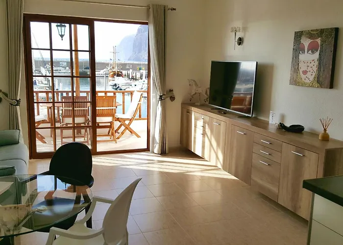 Mit Aussicht Auf Und Klippen By Interhome Lägenhet