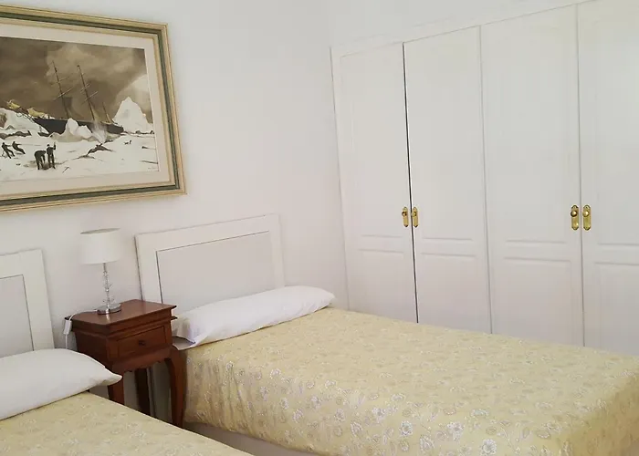 Lägenhet Mit Aussicht Auf Und Klippen By Interhome *